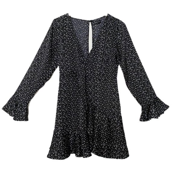 White Fox Women's Black/White Polka Dot Long Bell Sleeve Ruffle Mini Dress XL - Picture 6 of 6